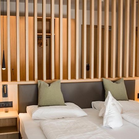 Hotel Theresia San Leonardo in Passiria Exterior photo