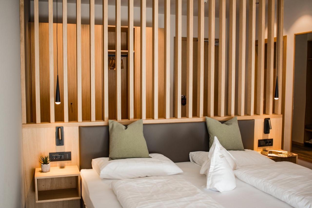 Hotel Theresia San Leonardo in Passiria Exterior photo